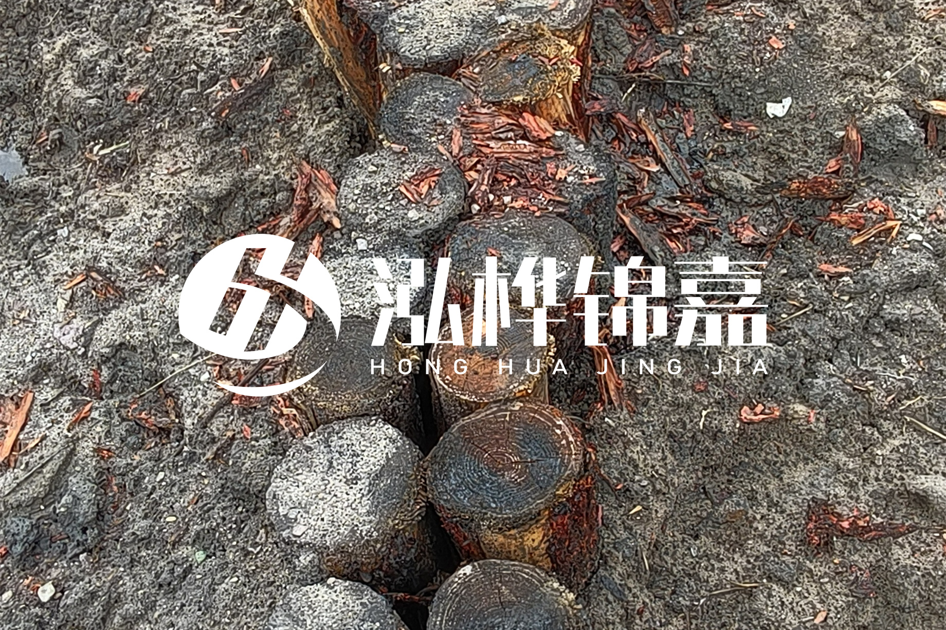 魚塘淤泥太多怎么清理？挖掘機清除淤泥的作用及方法