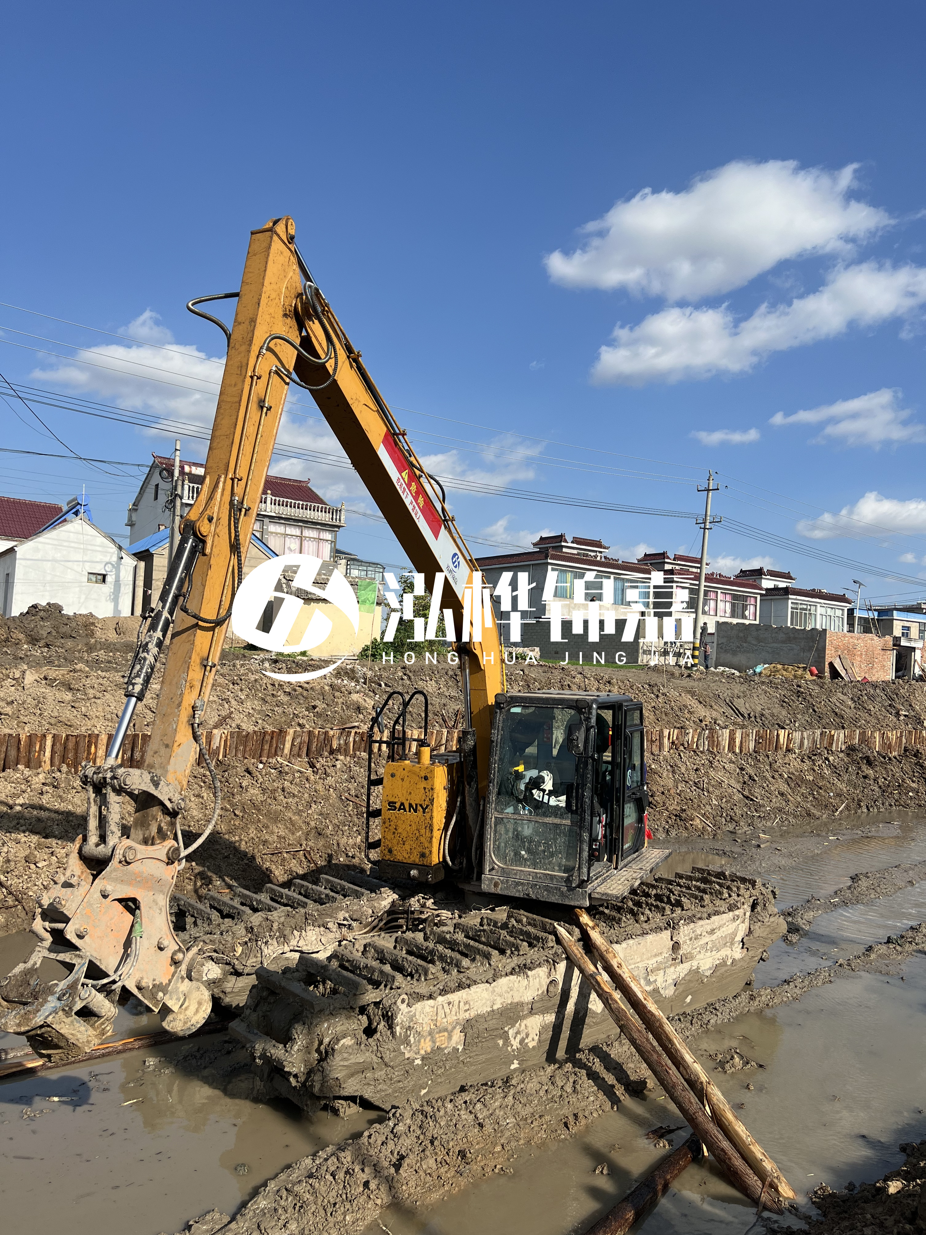 汕頭松木樁源頭廠家-河道護(hù)坡打樁對河岸保護(hù)有何作用？